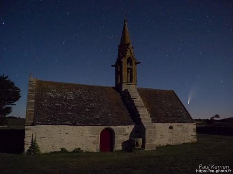 la comète au dessus du menhir à #Loctudy #Bretagne #Finistère
