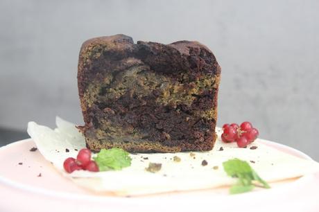 Cuillère et saladier : Cake marbré menthe-chocolat (vegan)
