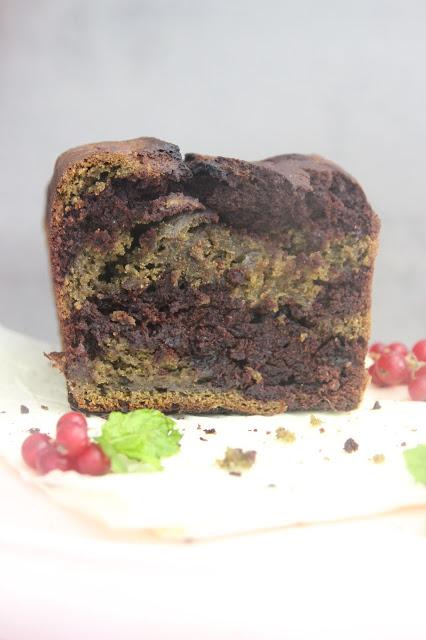 Cuillère et saladier : Cake marbré menthe-chocolat (vegan)