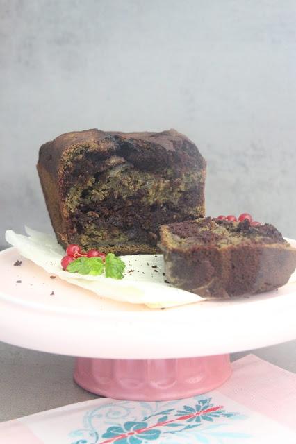 Cuillère et saladier : Cake marbré menthe-chocolat (vegan)