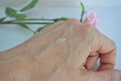 IPEARL, l'alternative à la chirurgie ? IPEARL contour des yeux Eye Lift