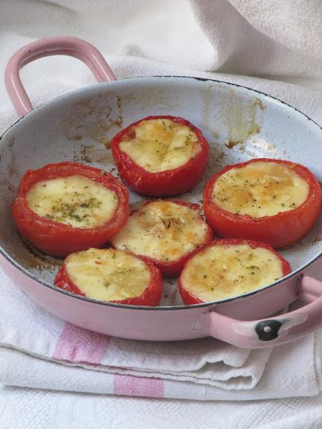 Tomates farcies au pecorino Tomates farcies au pecorino