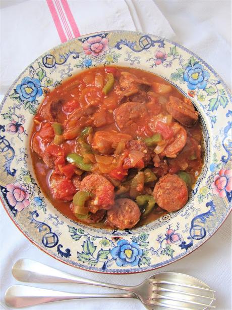 Rougail saucisse au poivron Rougail saucisse au poivron