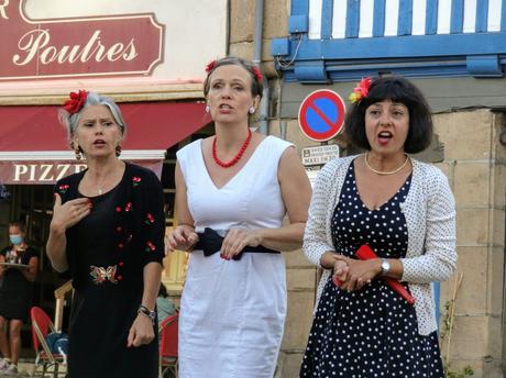 Lulu Jazz Band et The Magic Beam Sisters and Robert - Place du Martray, Tréguier, le 29 juillet 2020