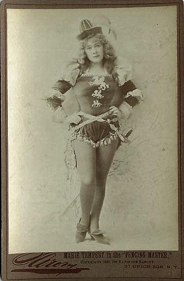 Marie_Tempest 1890,_from_the_Actresses_series_(N245)_issued_by_Kinney_Brothers_to_promote_Sweet_Caporal_Cigarettes_MET