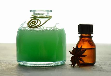 Huiles essentielles pour les cheveux 12 Huiles essentielles pour les cheveux