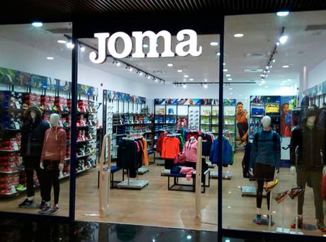 Interview à Alvaro Rodríguez, directeur commercial des magasins Joma