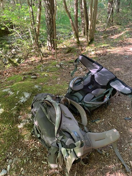 Dernières nouvelles du Champsaur, Livre : rapport au monde Lise Bellynck et Frédéric Aspisi