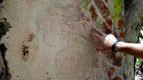 Des ruines préhispaniques découvertes au sommet d'une montagne au Mexique