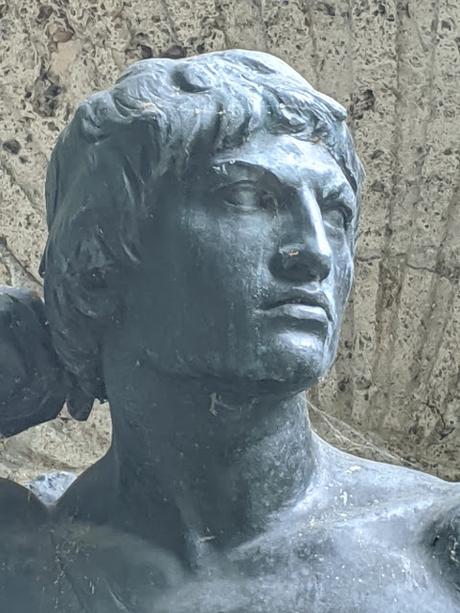 Hubertusbrunnen — La fontaine de St Hubert clôt le canal de Nymphenburg