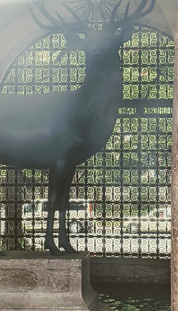 Hubertusbrunnen — La fontaine de St Hubert clôt le canal de Nymphenburg