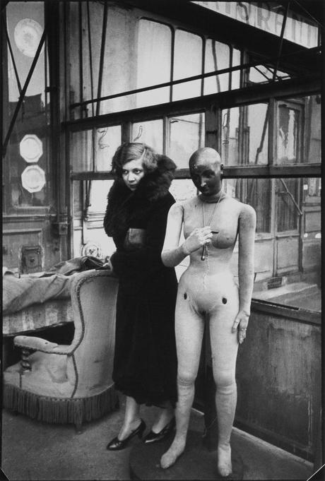 1932 Henri Cartier-Bresson, Leonor Fini, Paris,