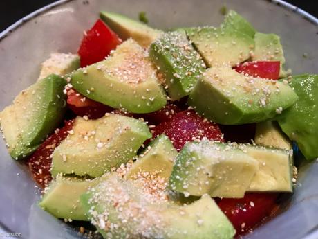 L’ingrédient magique – Salade d’avocats et de tomates
