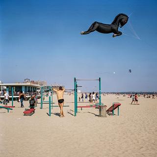 FLASH : BRUNO BISARO / CALVA LOUISE / NAN MACMILLAN