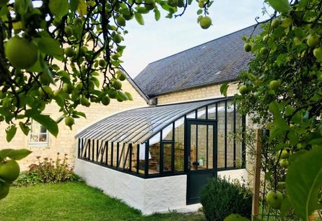 Serres de jardin, extension de maisons ou mini-serres individuelles