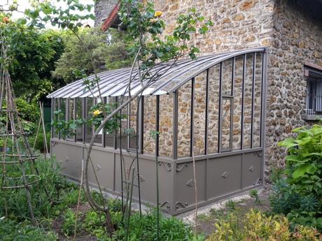 Serres de jardin, extension de maisons ou mini-serres individuelles