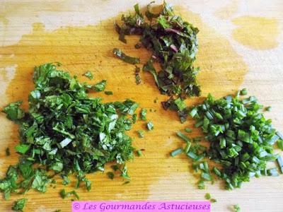 Galettes de lentilles, frites de Polenta et sauce improvisée (Vegan) Galettes de lentilles, frites de Polenta et sauce improvisée (Vegan)