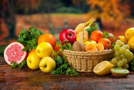 Top 9 des aliments qui aideront à réduire les niveaux de stress: Blog HealthifyMe 61 Fruits de saison