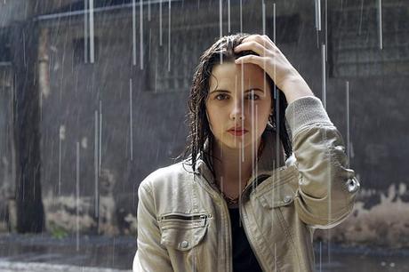 Quand tomber ne fait pas toujours mal Adulte, La Pluie, Femme, Belle