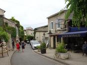 Vacances dans Vaucluse Lourmarin, village d'Albert Camus
