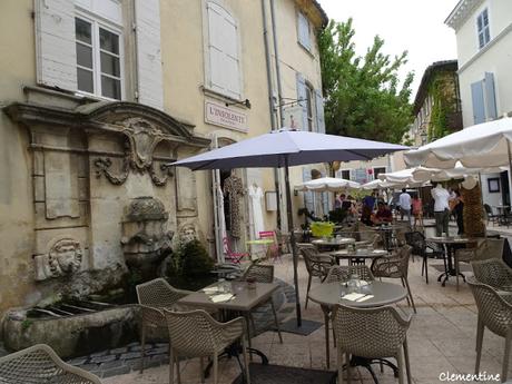 Vacances dans le Vaucluse - Lourmarin, le village d'Albert Camus
