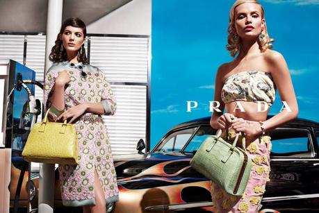 Les plus belles campagnes Prada depuis 1990 Les plus belles campagnes Prada depuis 1990