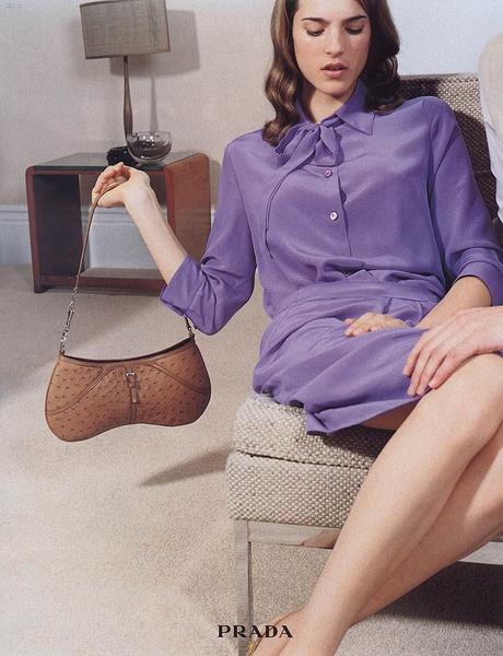Les plus belles campagnes Prada depuis 1990 Les plus belles campagnes Prada depuis 1990