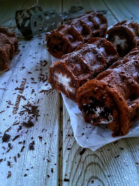Gaufres roulées à la crème de mascarpone Gaufres roulées à la crème de mascarpone