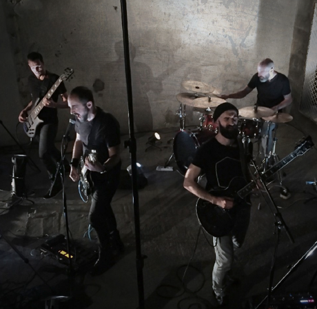 Interview Express : Wire Edge