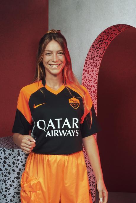 Nike dévoile le maillot third du FC Barcelone et de 7 autres clubs Nike dévoile le maillot third du FC Barcelone et de 7 autres clubs