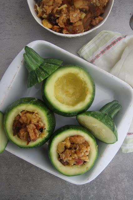 Courgettes farcies végétariennes aux protéines de soja texturées
