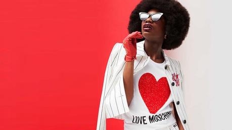 Le style graphique Love Moschino arrive en vente privée