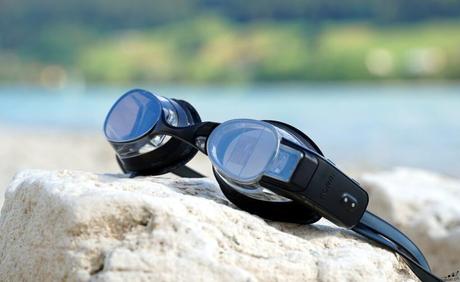 Les lunettes de natation Form Swim testées de fond en comble
