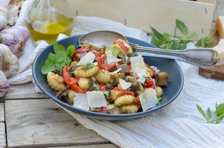 Gnocchis aux poivrons et aux aubergines Gnocchis aux poivrons et aux aubergines