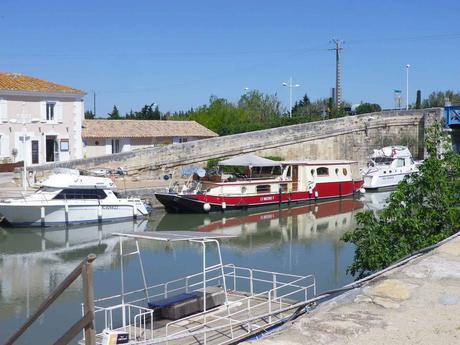 La France - Le Port de Bellegarde dans le le Gard