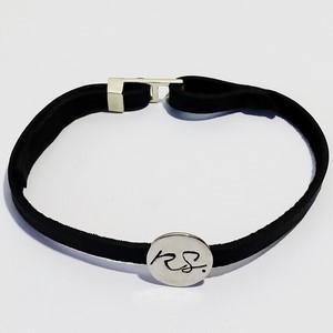 18 Bracelets personnalisés pour homme: découvrez de nos réalisations! vu bracelet en cuir noir et or blanc 18 carats pour homme