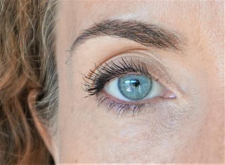 Lash Paradise mascara résultat Le duo Lash Paradise de L'Oréal vous fait un regard divin