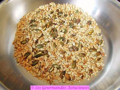 Tarte fine (sarrasin-pois chiches) aux orties et aux pommes de terre (Vegan)