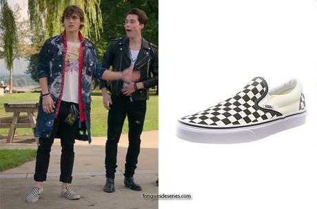 JULIE AND THE PHANTOMS : Luke’s checkerboard print skate shoes in S1E04