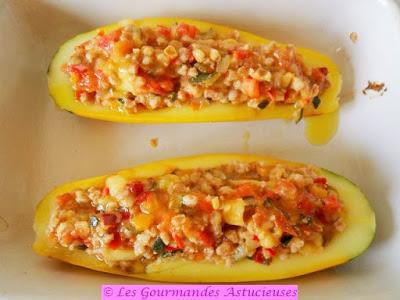 Courgette farcie à l'épeautre (Vegan) Courgette farcie à l'épeautre (Vegan)