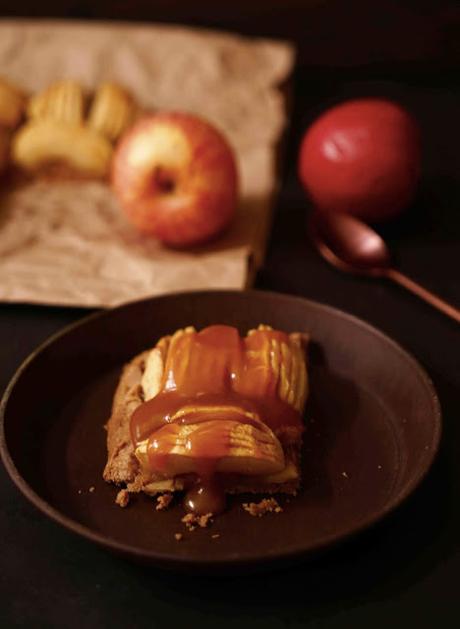 tarte aux pommes , dessert facile, dessert d'automne , caramel inratable 