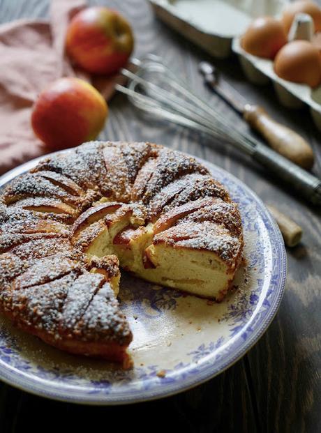 ricotta, frais , dessert aux pommes 