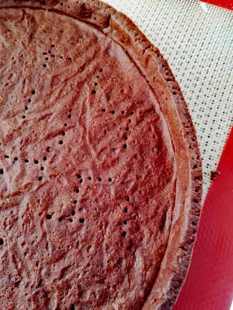 Tarte praliné cacahouètes, crème namelaka chocolat, ganache praliné cacahouètes... Tarte praliné cacahouètes, crème namelaka chocolat, ganache praliné cacahouètes...