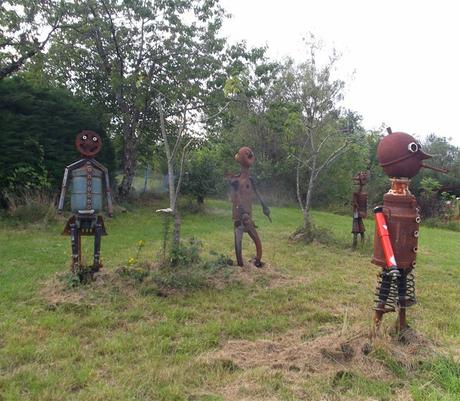 notre voix court de l'un à l'autre