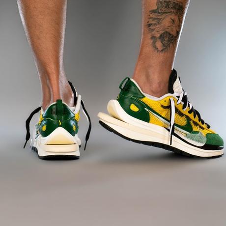 La Sacai x Nike VaporWaffle continue de se dévoiler on-feet