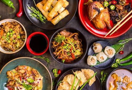 de bons plats asiatiques