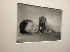 Musée du Luxembourg   MAN RAY et la mode ..jusqu’au 17 Janvier 2021