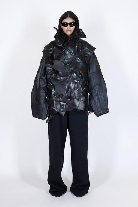 Printemps 2021 : La collection Balenciaga plus durable Printemps 2021 : La collection Balenciaga plus durable