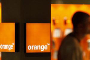 Orange sonde plusieurs entreprises pour céder une partie de son réseau rural de fibre