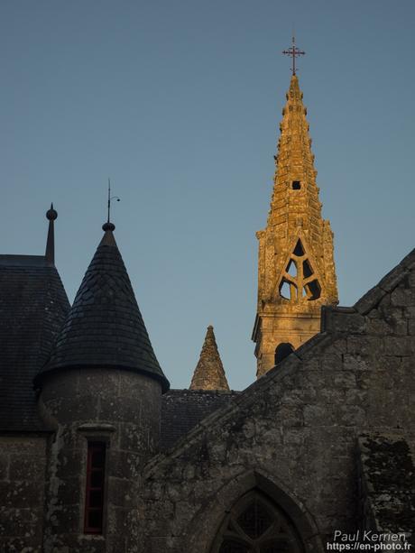 la cathédrale en fin de journée à #Quimper #Bretagne #Finistère